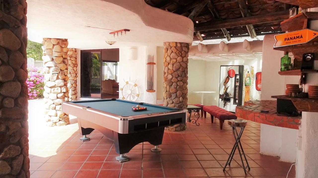 Cottage house ヌエバ・ゴルゴナ エクステリア 写真